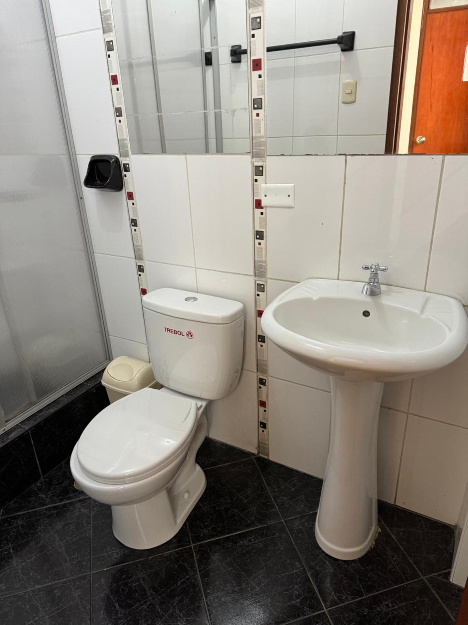 Illari Wari L - Hotel Sauna Аякучо Экстерьер фото
